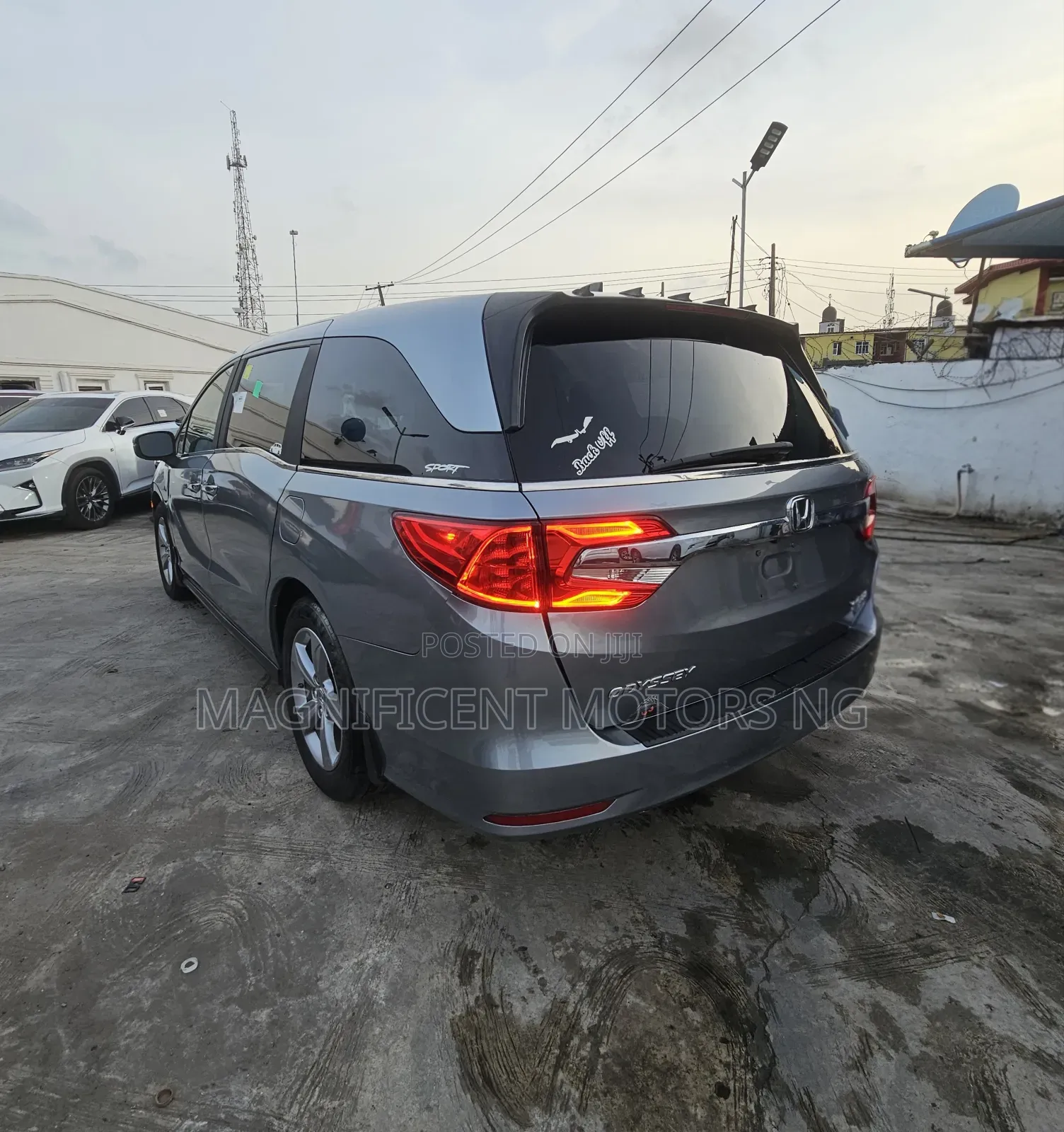 Honda Odyssey EX 2019 Silver