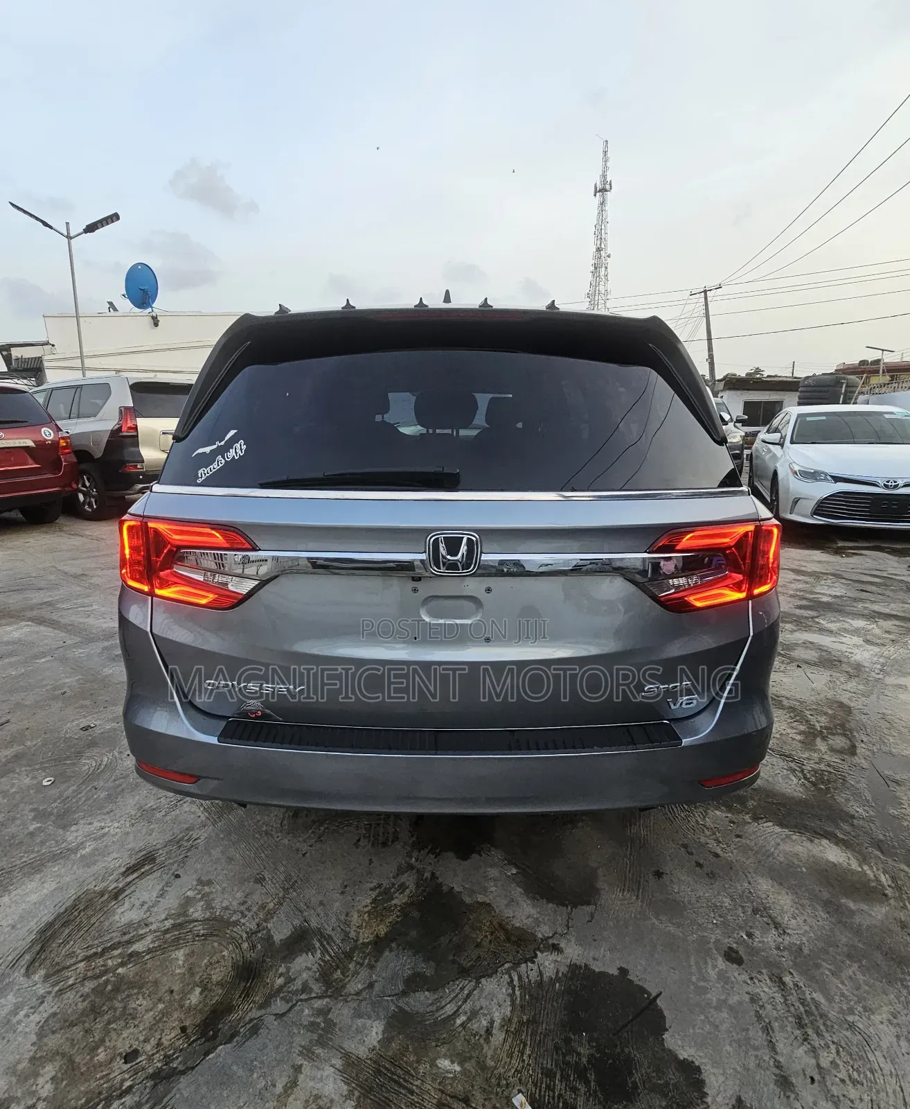 Honda Odyssey EX 2019 Silver