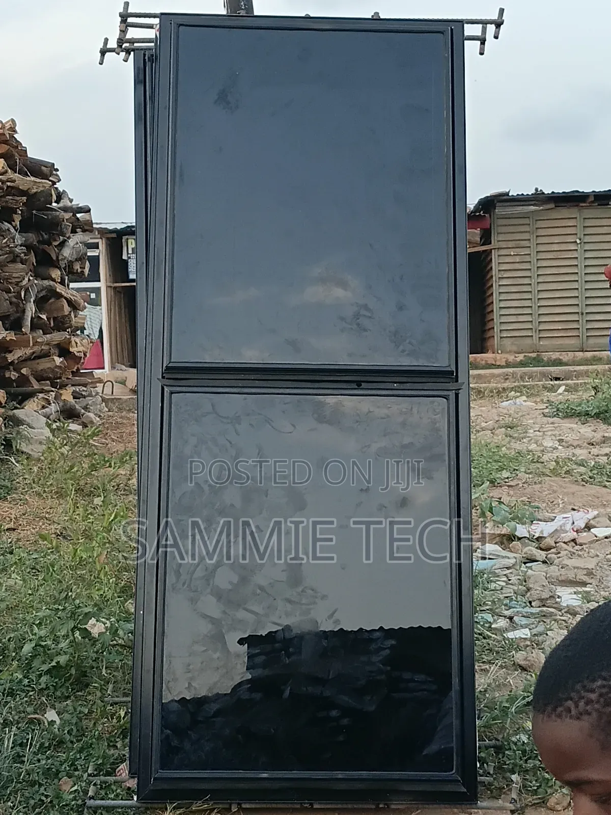Fframeless Windows With Inner Buglaries and Inner Net
