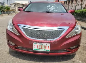 Hyundai Sonata GLS Sedan FWD (2.4L 4cyl 5A) 2010 Red