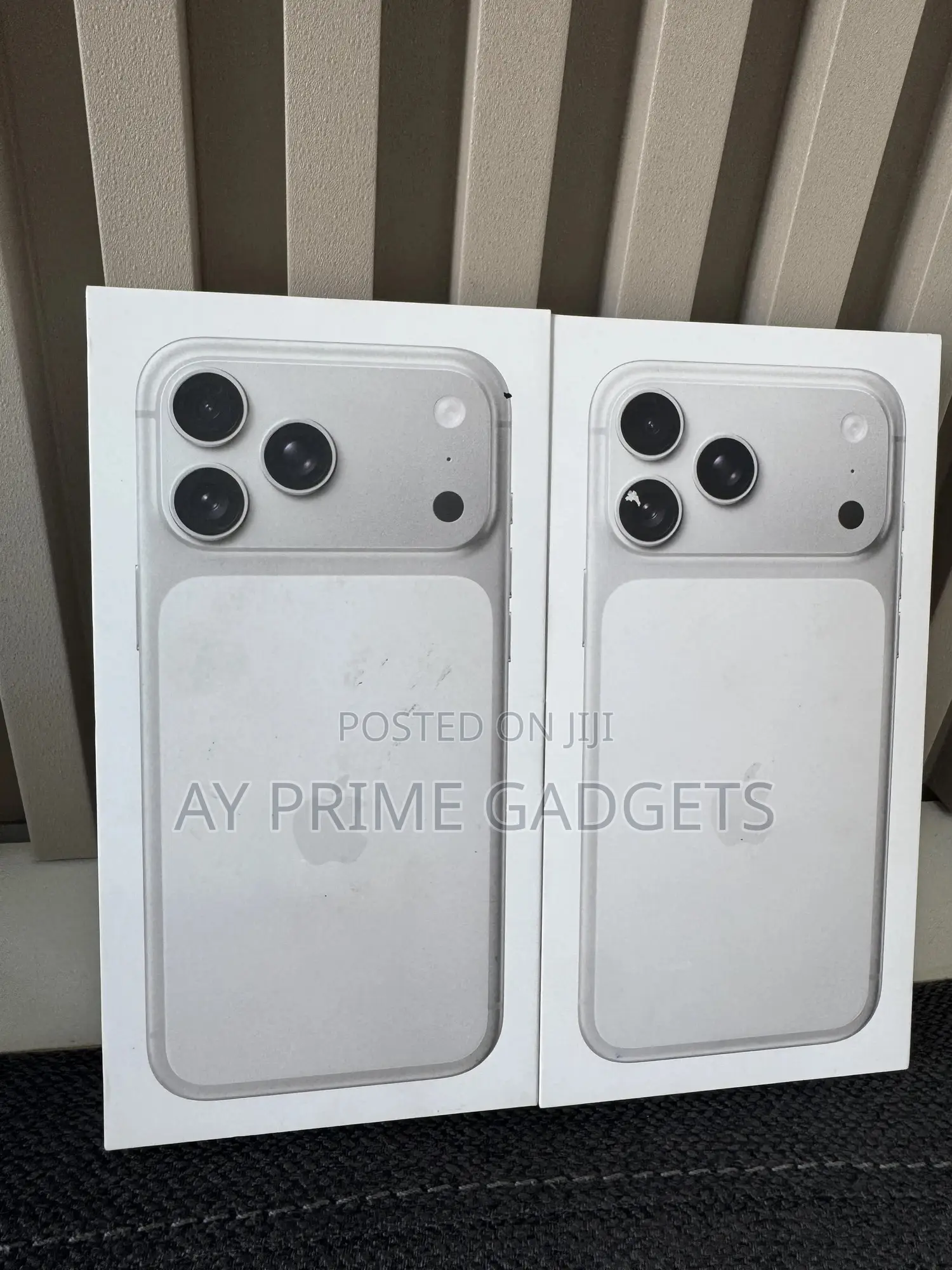 New Apple iPhone 17 Pro Max 256 GB Silver