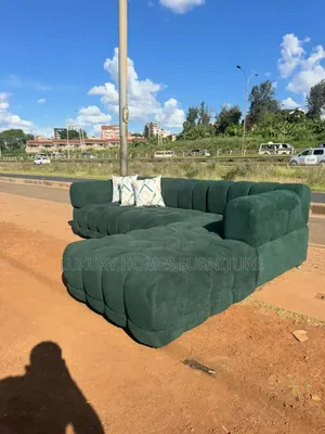 Standard 7 Seaters Corner Units