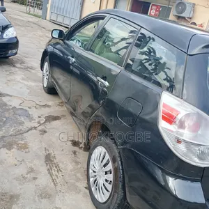 Toyota Matrix XR Hatchback AWD (1.8L 4cyl 4A) 2006 Silver