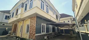 Furnished 5bdrm Duplex in Chevron for sale
