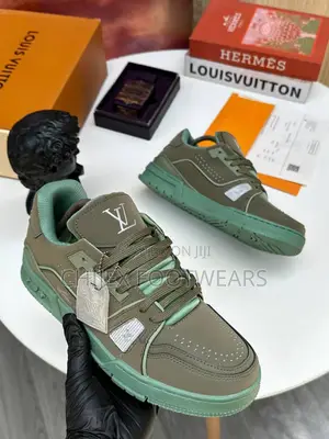 Louis Vuitton Lv Trainer