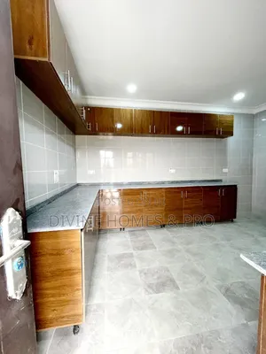 3bdrm Block of Flats in Gwarinpa for rent