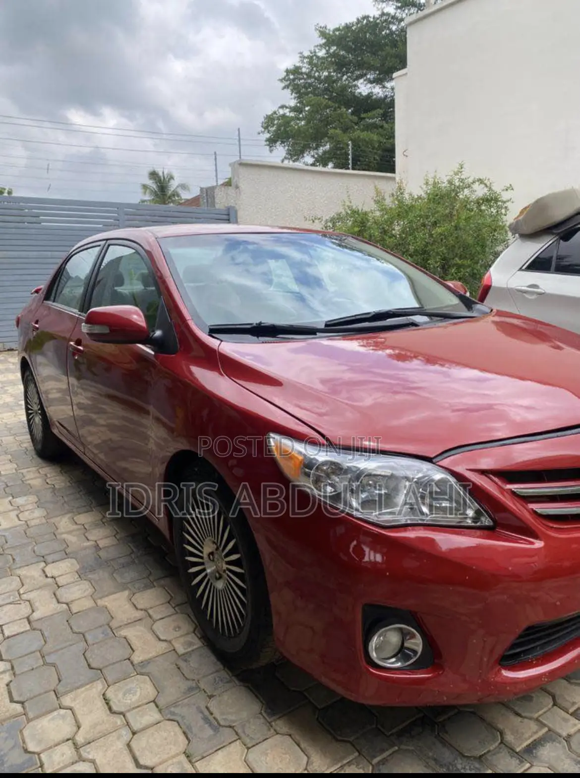 Toyota Corolla 2013 Maroon