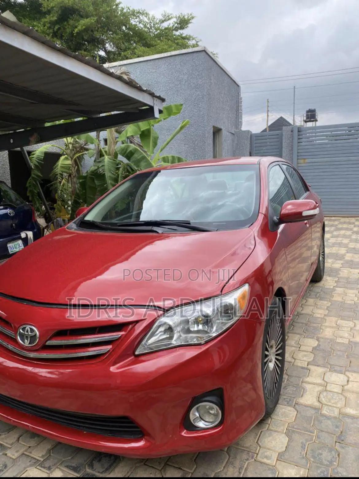 Toyota Corolla 2013 Maroon
