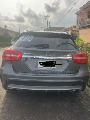 Mercedes-Benz GLA-Class 2017 Gray