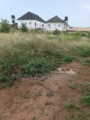 About 3,500m2 on Itoki Road Ikorodu Near Sabo 1.5 Billion