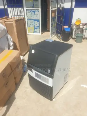 Ice Cube Maker Machine.