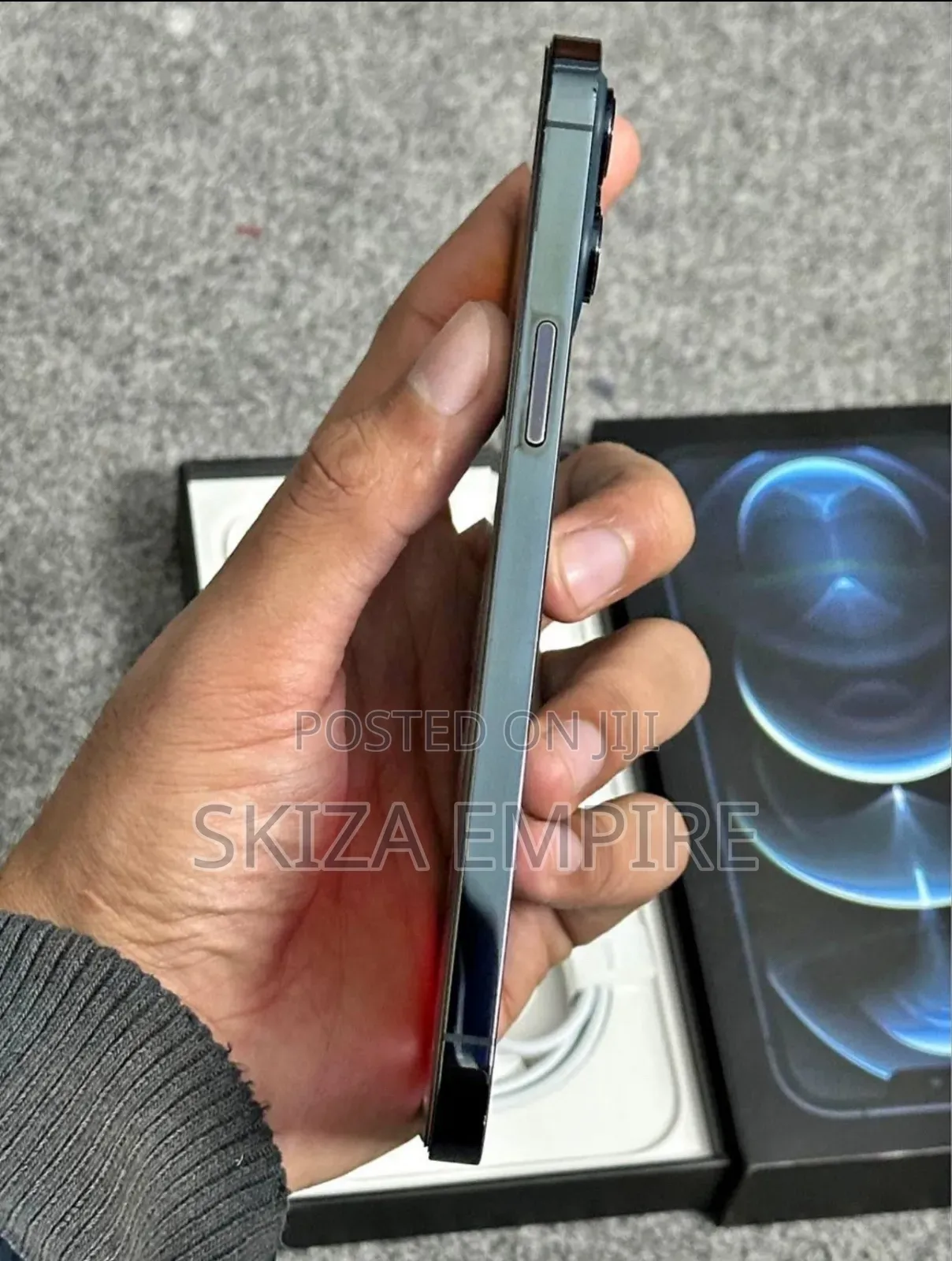 New Apple iPhone 12 Pro Max 256 GB Blue