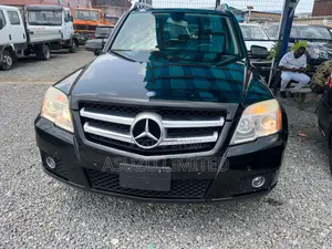 Mercedes-Benz GLK-Class 350 4MATIC 2012 Black