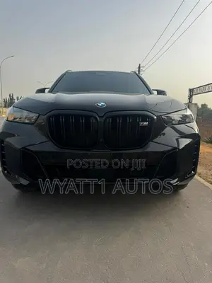 New BMW X5 M60i Sports Activity Vehicle 2025 Black