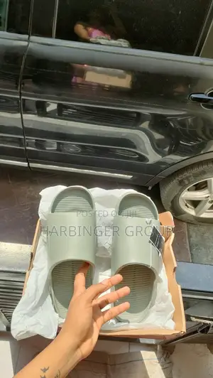 Original Nike Calm Slide | Grey