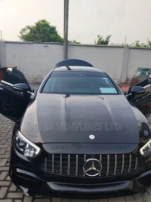 Mercedes-Benz E400 2017 Black