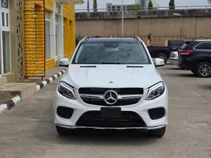 Mercedes-Benz GLE-Class 2017 White