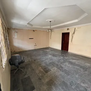 3bdrm Apartment in Ado for rent