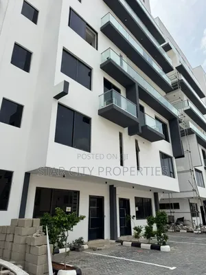 4bdrm Maisonette in Banana Island for sale