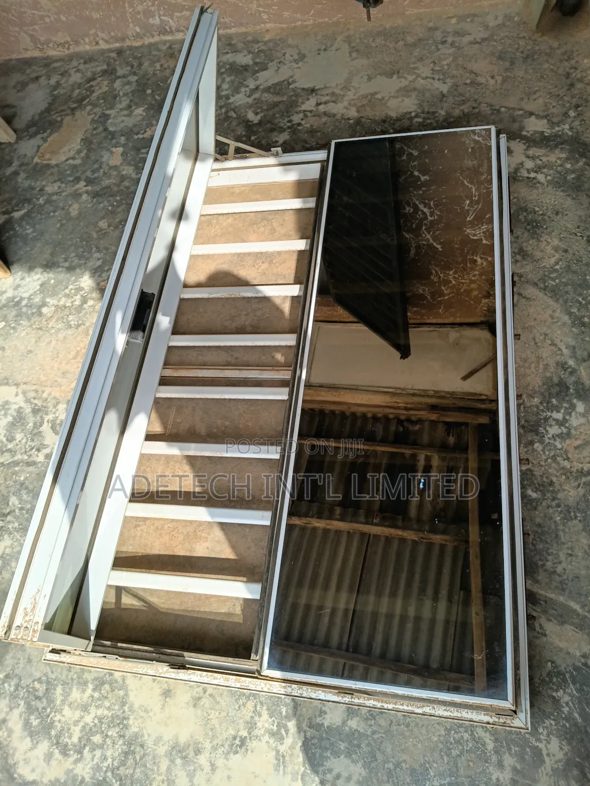 Effective Aluminium Frameless Window With Net Burglary Proof