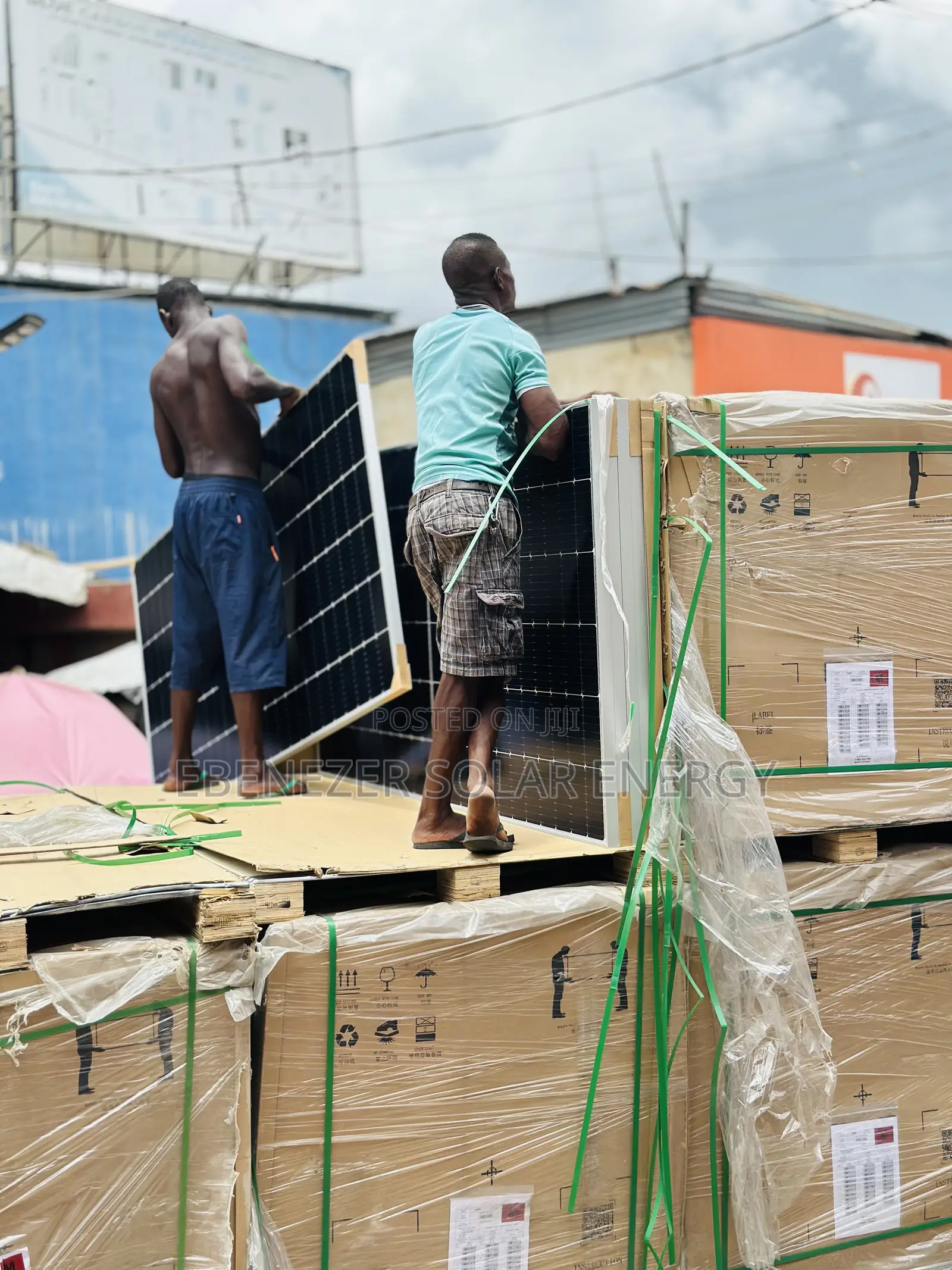 630w Longi Solar Panels