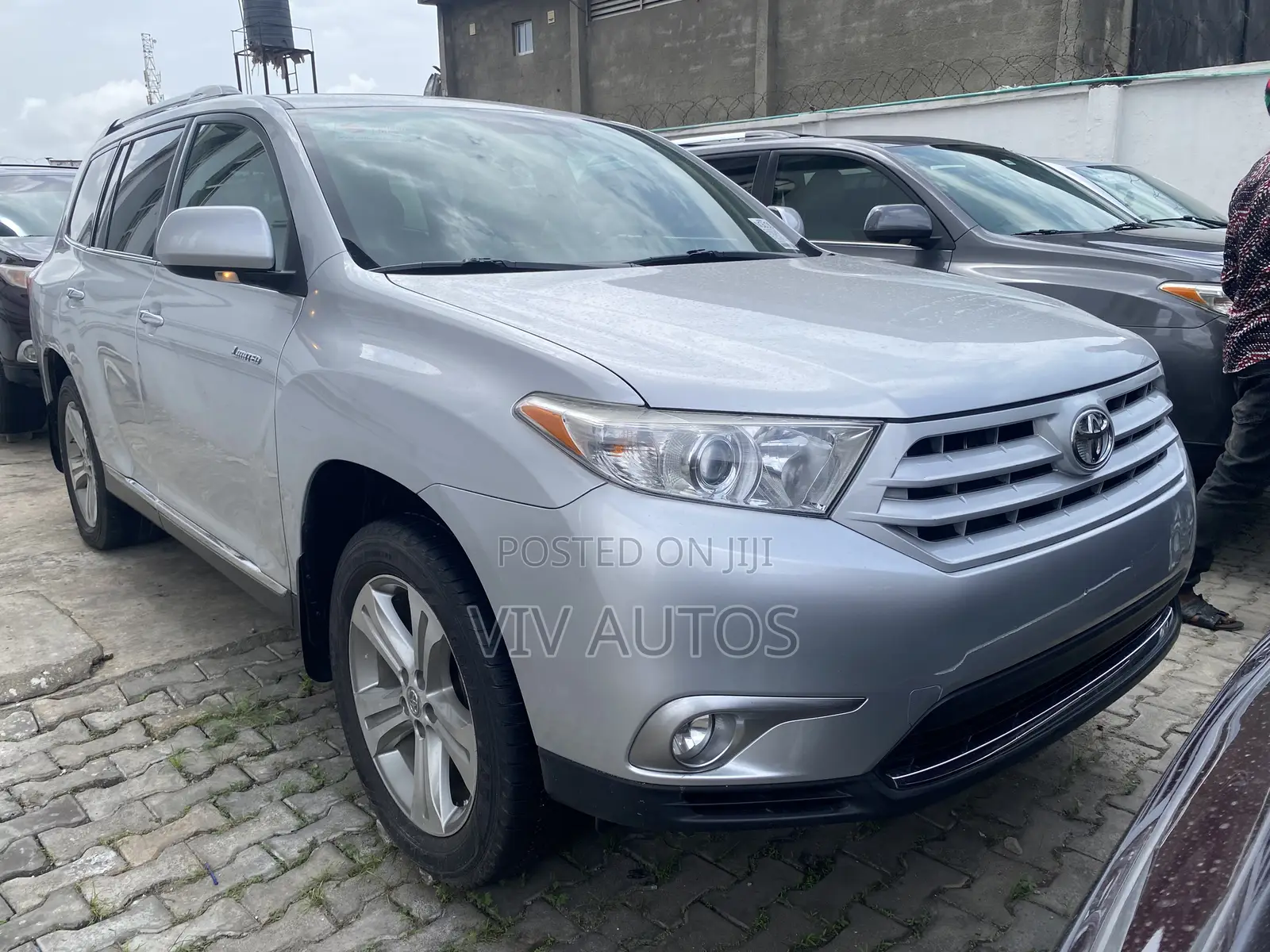 Toyota Highlander Limited 2012 Silver