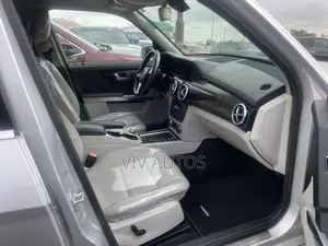 Mercedes-Benz GLK-Class 350 4MATIC 2014 Silver