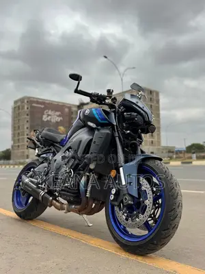 Yamaha 2024 Blue