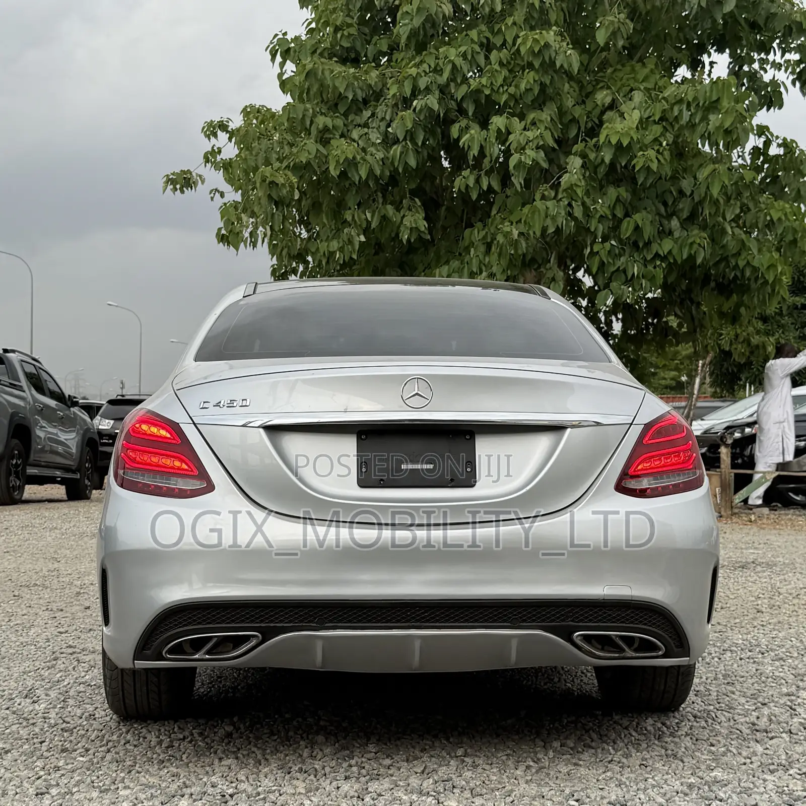 Mercedes-Benz C450 2016 Silver