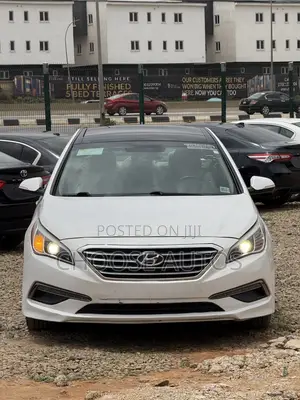 Hyundai Sonata Limited Sedan FWD (2.4L 4cyl 6A) 2016 White