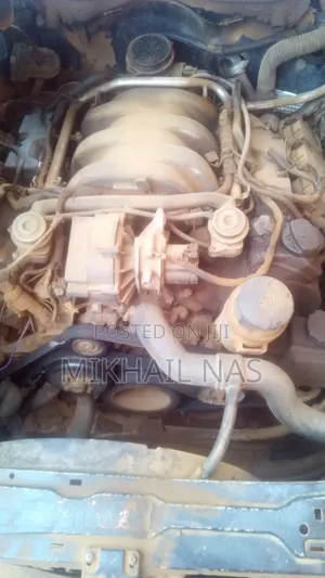Benz M112 Engine