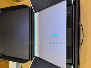 Laptop Dell Allenware M15 R5 32GB Intel Core Ultra 9 SSD 2T