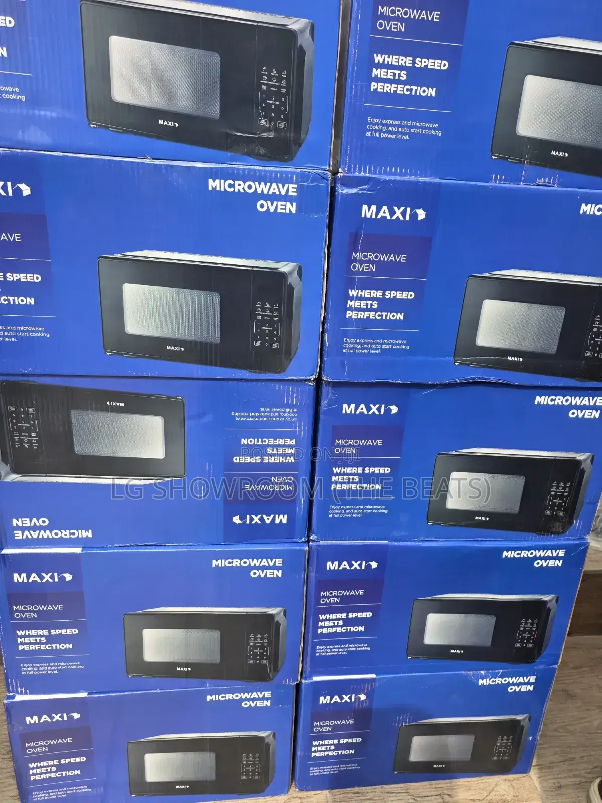 Maxi 20l Black Digital Microwave