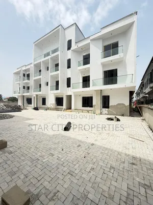 2bdrm Apartment in Vgc for sale