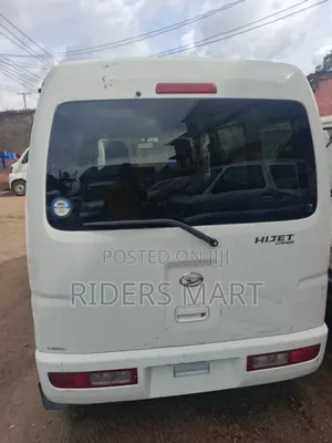 Daihatsu Hijet 2020 White