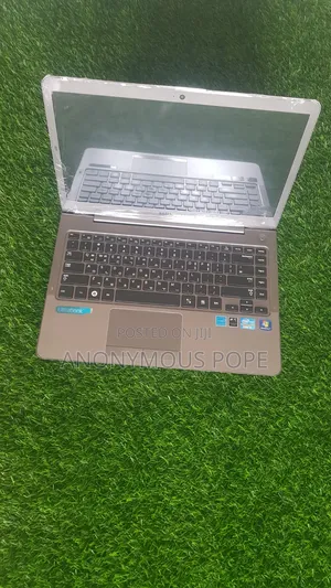 Laptop Samsung 4GB Intel Core i5 HDD 320GB