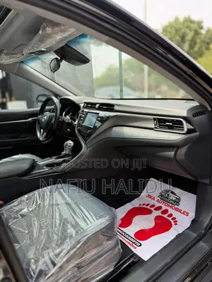 Toyota Camry 2018 Black