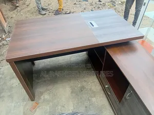 Ececutive Table