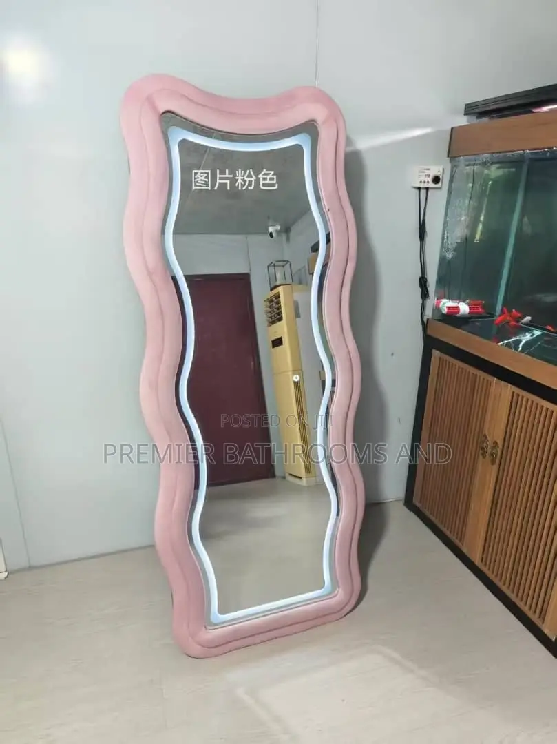 Standing Mirror With Light Pink