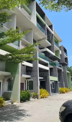 2bdrm Maisonette in Richmond Garden, Ikate for rent