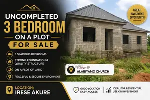 A Plot of Land With 3 Bedroom Built Up to Lintel