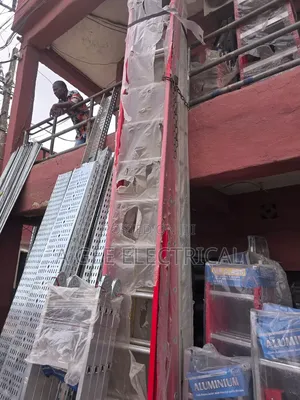 Fiber Ladder ( Lt Ht)