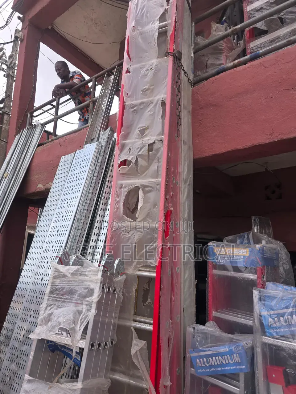 Fiber Ladder ( Lt Ht)