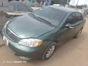 Toyota Corolla 2006 Green