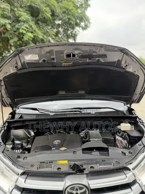 Toyota Highlander XLE 4x2 V6 (3.5L 6cyl 8A) 2017 Gray
