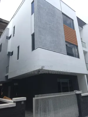 5bdrm Duplex in Adeniyi Jones for rent