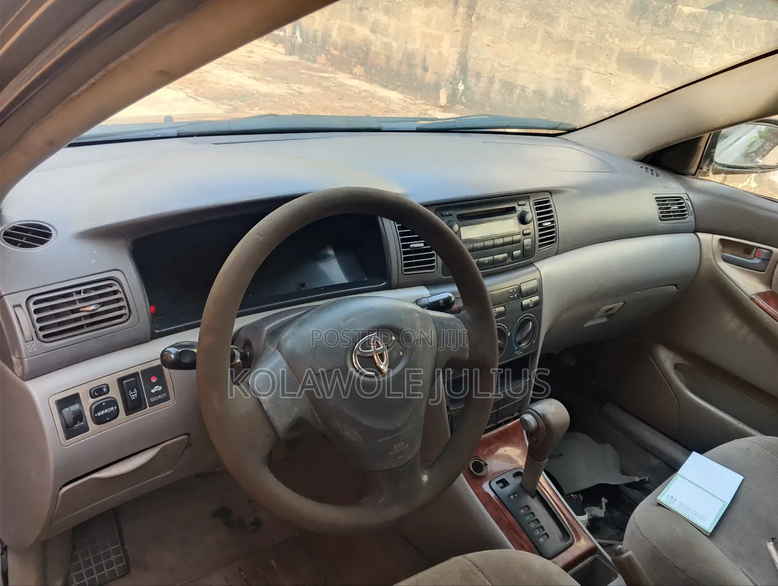 Toyota Corolla 2005 Gray
