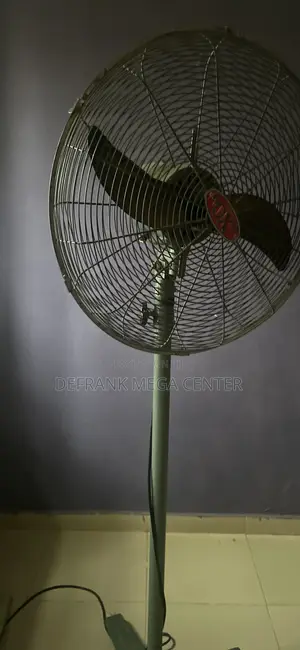 20 Inch Ox Neatly Used Fan in a Very Good Condition