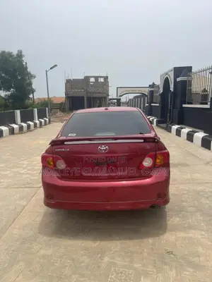 Toyota Corolla 2010 Red