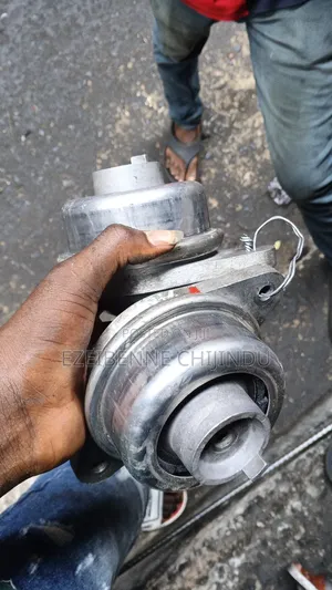 Engine Sitting C300 W204 4matic